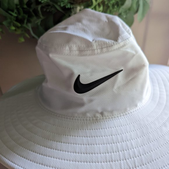 Nike Sun Hat - Picture 3 of 3